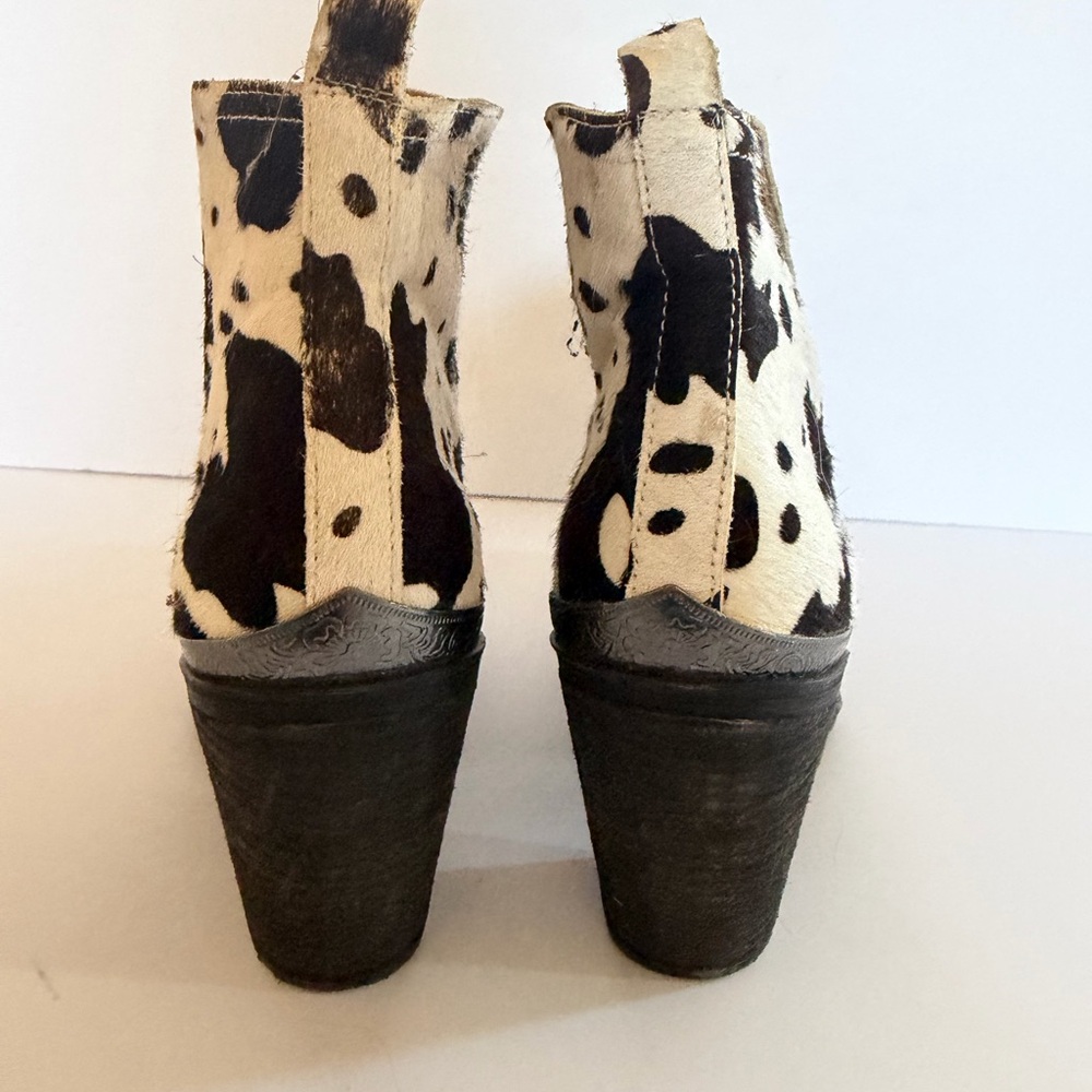 Cow Print Ankle Boots - Black & White Women’s Chelsea Boot - Picture 3 of 5